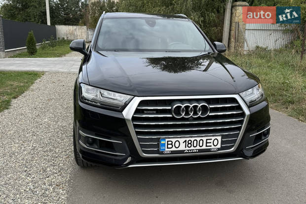 Audi Q7 2016