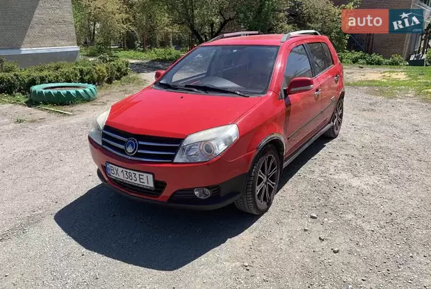 Geely MK Cross 2013