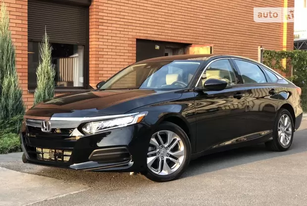 Honda Accord Tourer 2.0 Спорт - длительный аккорд