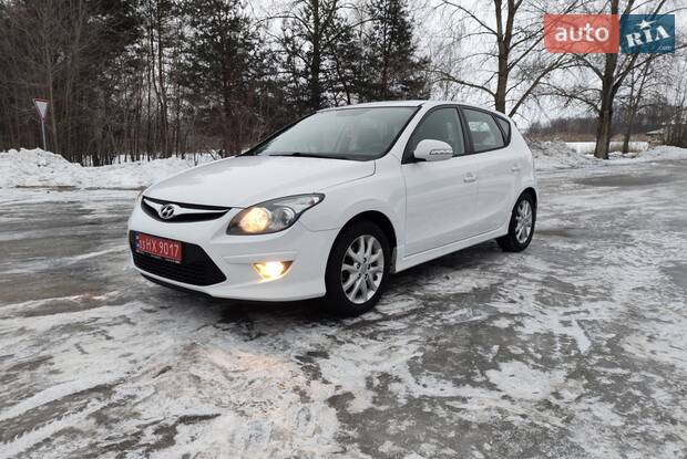 AUTO.RIA – Хетчбеки Хюндай Ай-30 Білого кольору бу в Україні