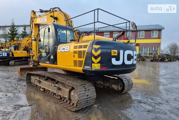 JCB JS 220LC 2016