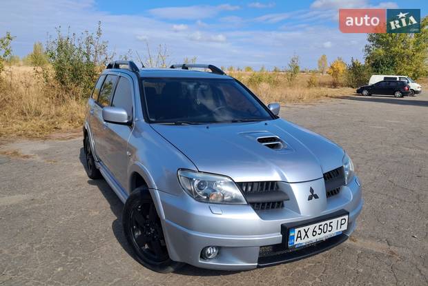 Mitsubishi Outlander 2006