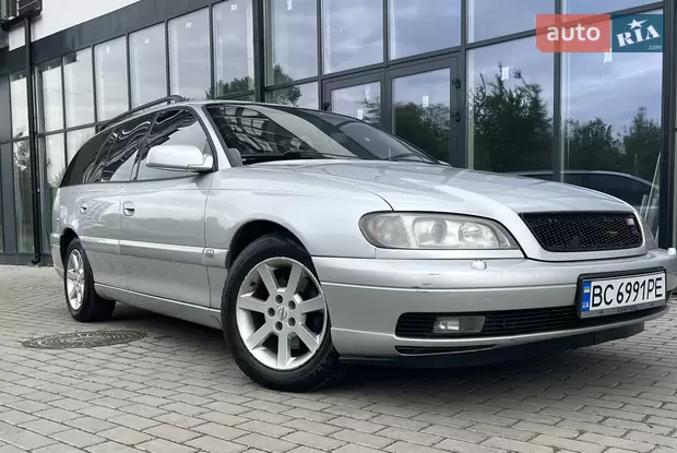 Opel Omega 2001