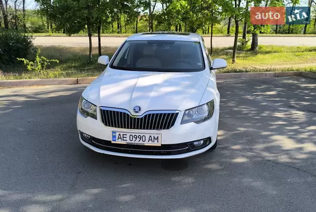 Skoda Superb 2013