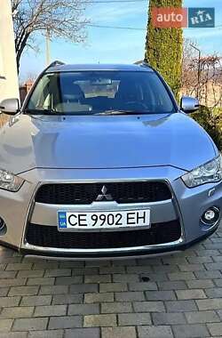Mitsubishi Outlander 2011