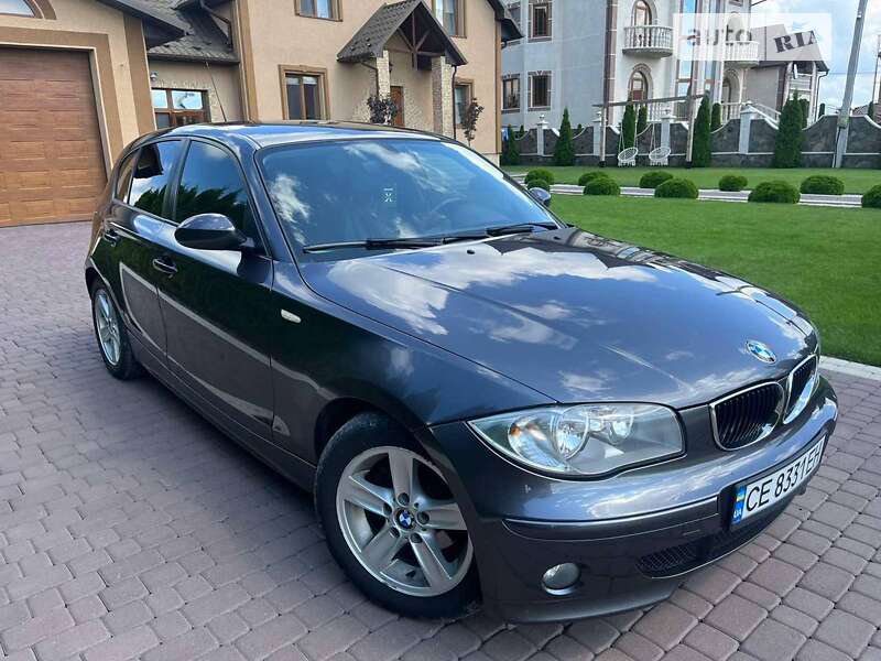 Хэтчбек BMW 1 Series 2005 в Черновцах