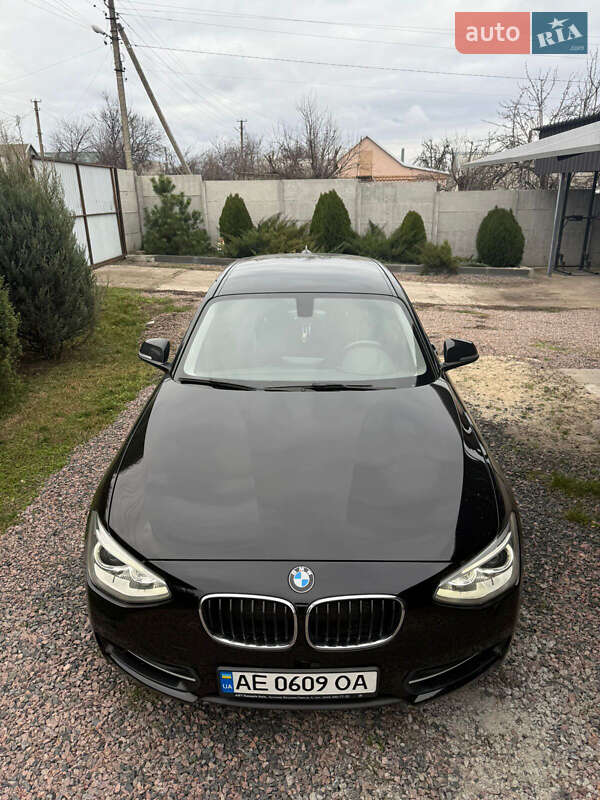 Хэтчбек BMW 1 Series 2012 в Днепре Хэтчбек BMW 1 Series 2012 в Днепре