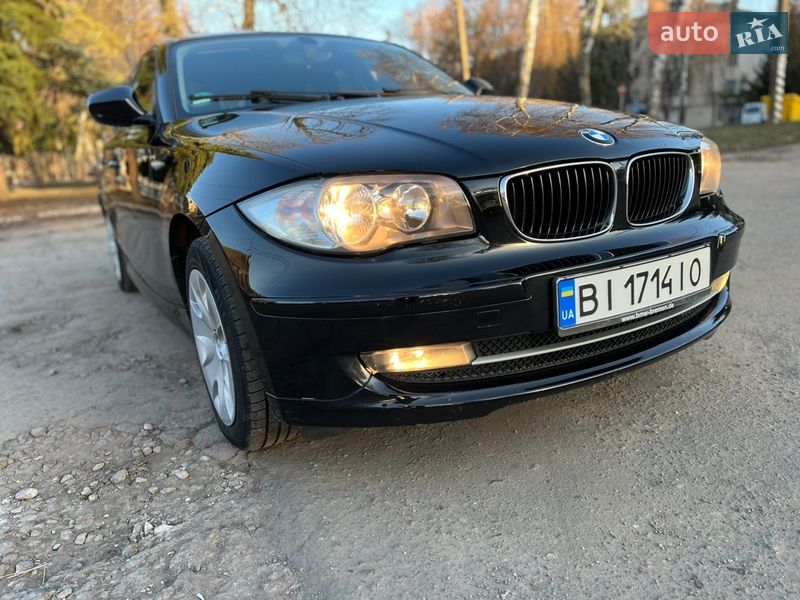 Хэтчбек BMW 1 Series 2010 в Лубнах