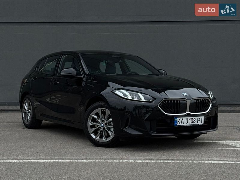Хэтчбек BMW 1 Series 2024 в Киеве