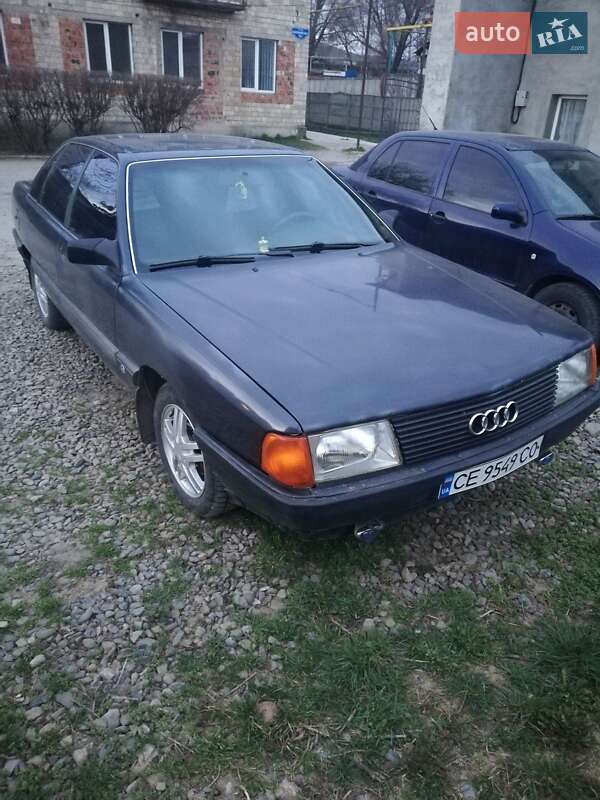 Седан Audi 100 1990 в Черновцах