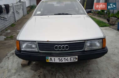 Седан Audi 100 1987 в Ставище