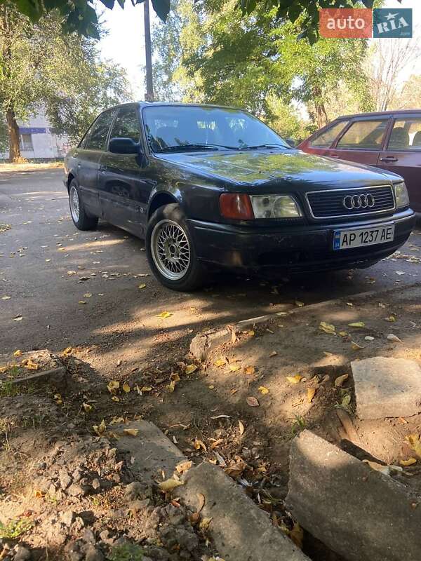 Седан Audi 100 1993 в Запорожье