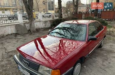 Седан Audi 100 1988 в Могилев-Подольске Седан Audi 100 1988 в Могилев-Подольске