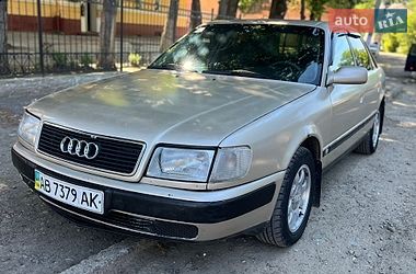 Седан Audi 100 1992 в Черновцах