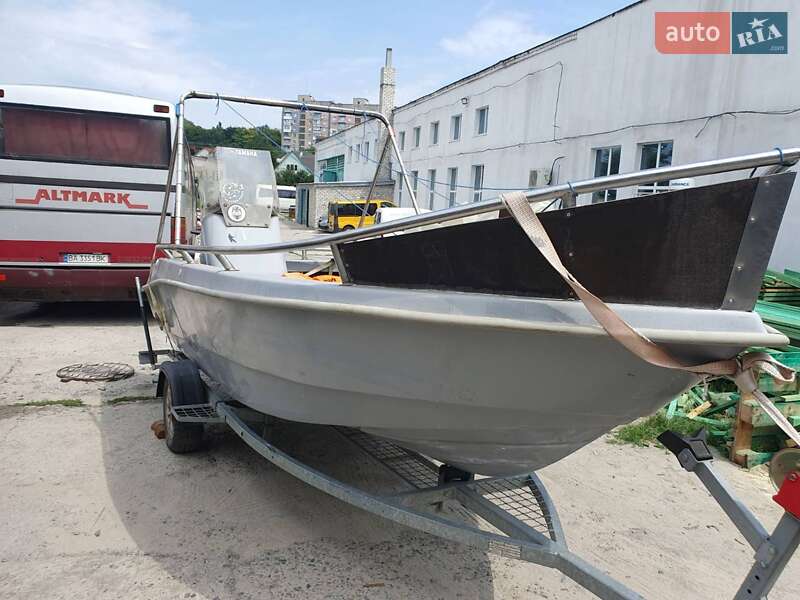 Другой водный транспорт ЯЛ 10 2012 в Кременчуге