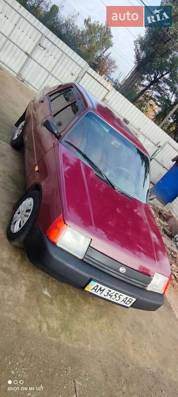 Ліфтбек ЗАЗ 1103 Славута 2011 в Житомирі