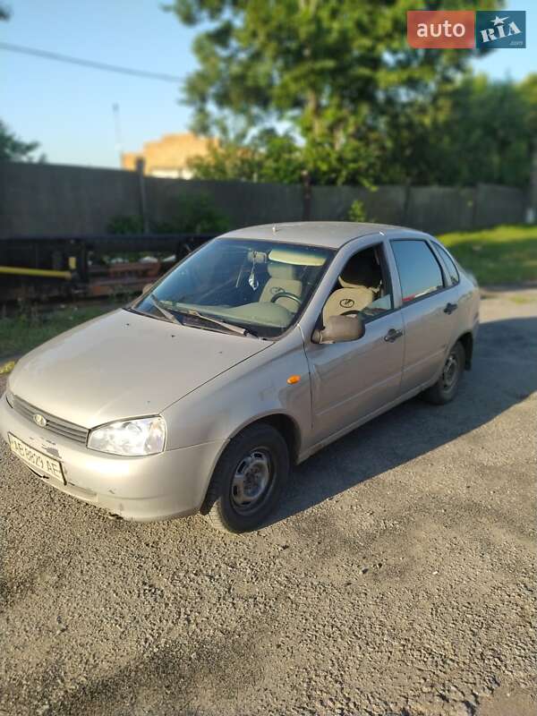 Седан ВАЗ / Lada 1118 Калина 2005 в Гайсине