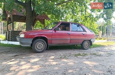 Хэтчбек Renault 11 1987 в Полтаве