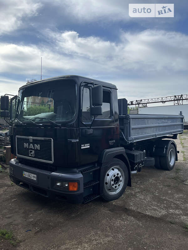 Самосвал MAN 14.264 1997 в Черновцах