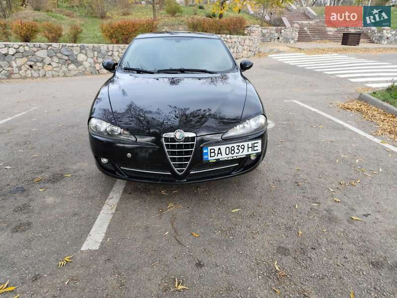 Хетчбек Alfa Romeo 147 2006 в Кропивницькому