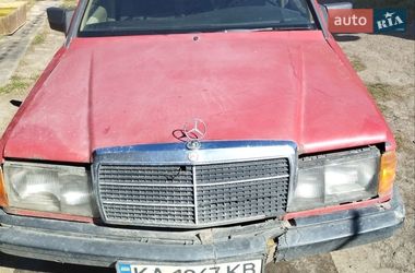 Седан Mercedes-Benz 190 1988 в Коростене