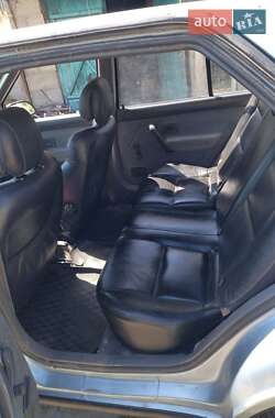 Седан Renault 19 1989 в Луцьку Седан Renault 19 1989 в Луцьку