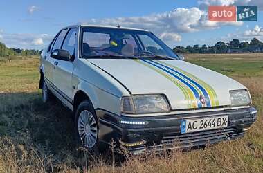 Седан Renault 19 1991 в Зарічному Седан Renault 19 1991 в Зарічному