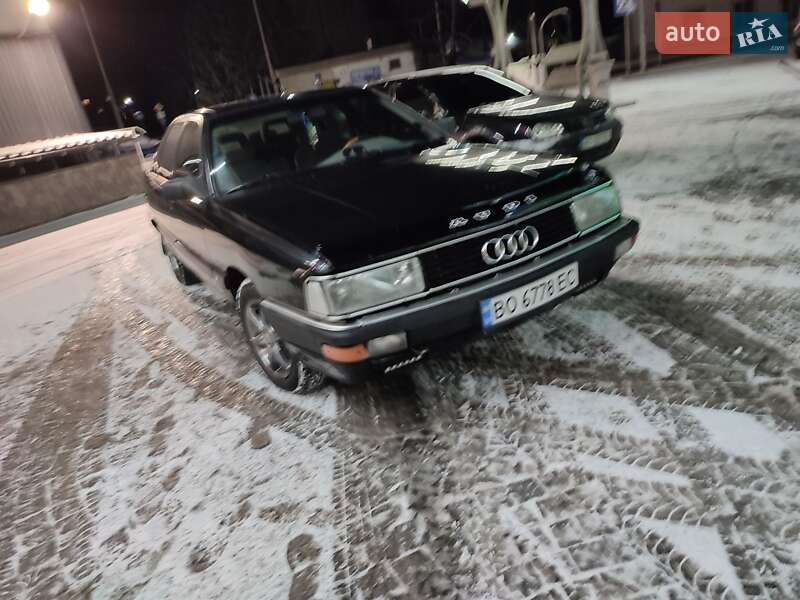 Седан Audi 200 1989 в Чорткове