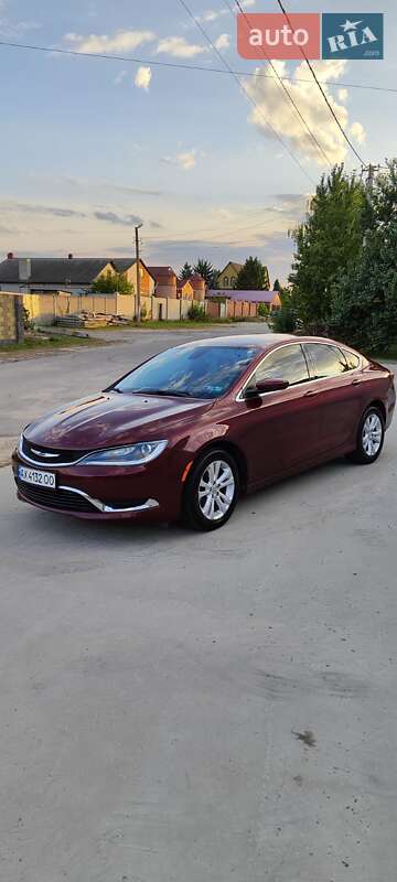 Седан Chrysler 200 2015 в Харкові