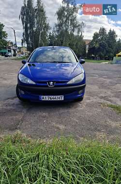 Хэтчбек Peugeot 206 2000 в Ирпене