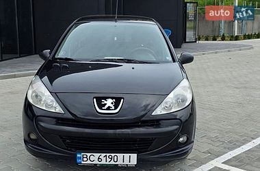 Хэтчбек Peugeot 206 2011 в Шептицькому