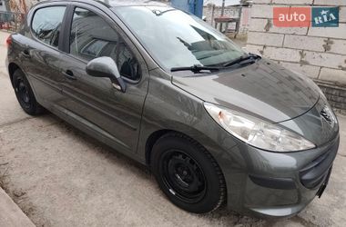 Хетчбек Peugeot 207 2008 в Житомирі