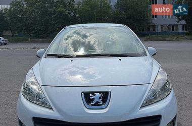 Хетчбек Peugeot 207 2012 в Дніпрі