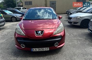 Хетчбек Peugeot 207 2008 в Києві