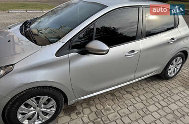 Хетчбек Peugeot 208 2012 в Миколаєві