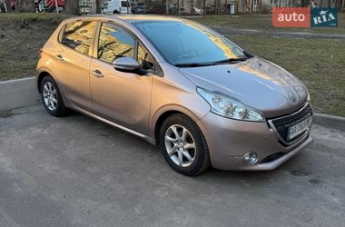 Хетчбек Peugeot 208 2013 в Києві Хетчбек Peugeot 208 2013 в Києві