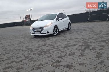 Хетчбек Peugeot 208 2012 в Брошневі-Облозі Хетчбек Peugeot 208 2012 в Брошневі-Облозі