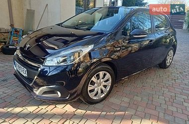Хэтчбек Peugeot 208 2017 в Харькове