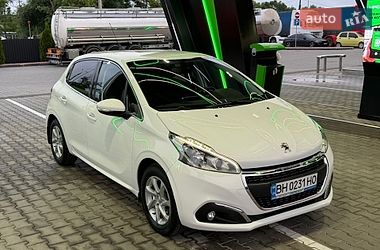 Хетчбек Peugeot 208 2017 в Одесі