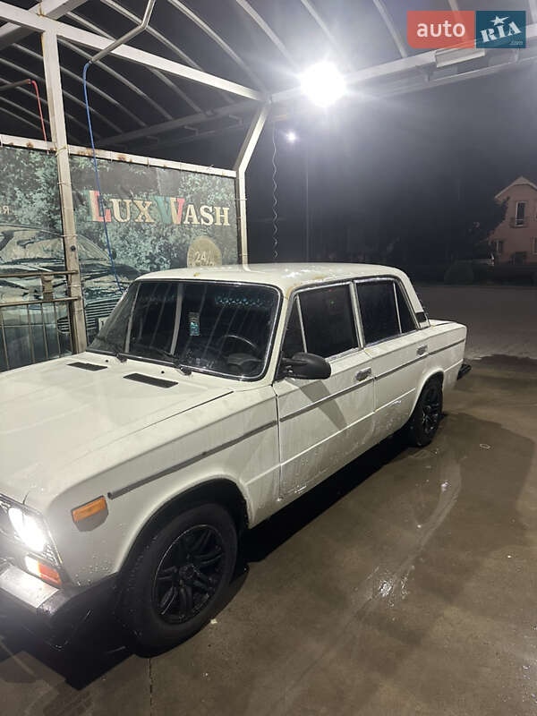 Седан ВАЗ / Lada 2103 1981 в Иршаве