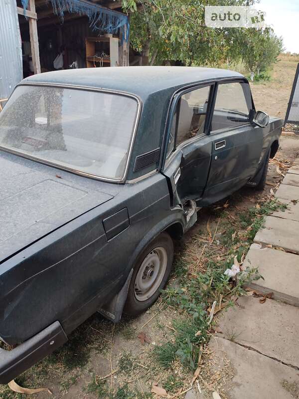 Седан ВАЗ / Lada 2107 2008 в Чернівцях