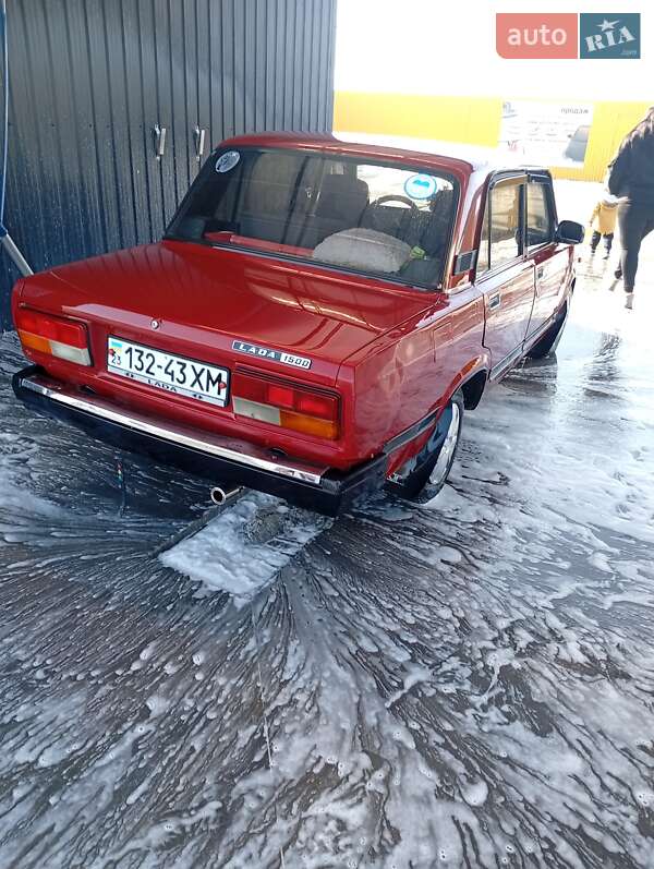Седан ВАЗ / Lada 2107 1996 в Славуте Седан ВАЗ / Lada 2107 1996 в Славуте