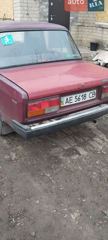 Седан ВАЗ / Lada 2107 2003 в Синельниково