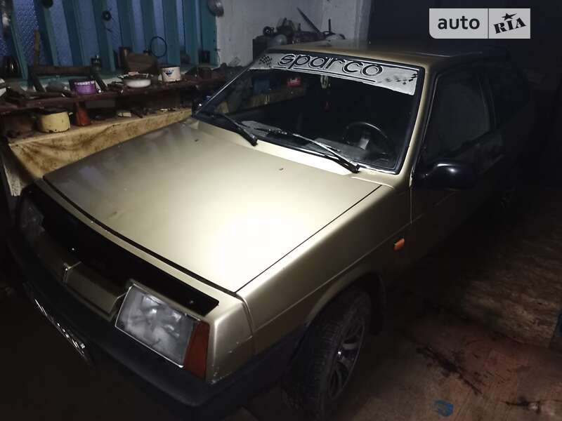 Хетчбек ВАЗ / Lada 2108 1985 в Броварах