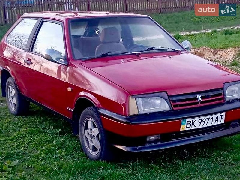 Хетчбек ВАЗ / Lada 2108 1988 в Кременці