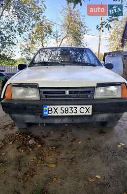 Седан ВАЗ / Lada 21099 1992 в Ярмолинцах Седан ВАЗ / Lada 21099 1992 в Ярмолинцах