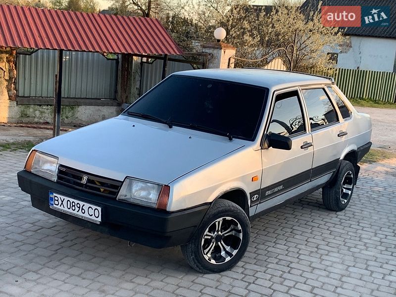 Седан ВАЗ / Lada 21099 2011 в Теофиполе