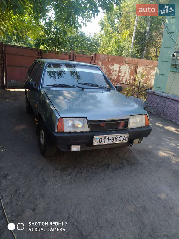 Хэтчбек ВАЗ / Lada 2109 1990 в Конотопе Хэтчбек ВАЗ / Lada 2109 1990 в Конотопе