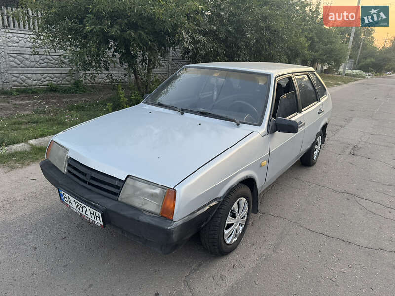 Хэтчбек ВАЗ / Lada 2109 2005 в Кропивницком