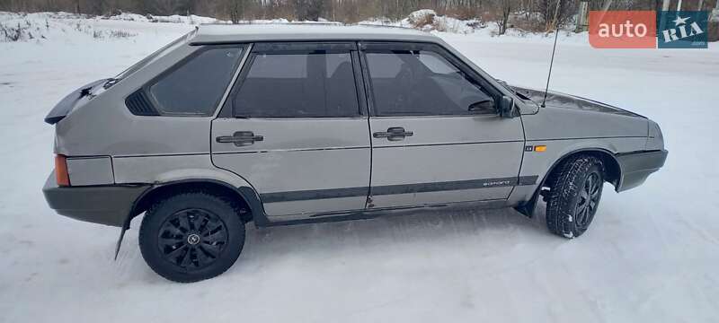 Хэтчбек ВАЗ / Lada 2109 1991 в Рожнятове